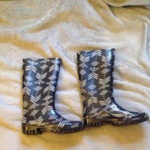 Charlottes Russe Rain Boots